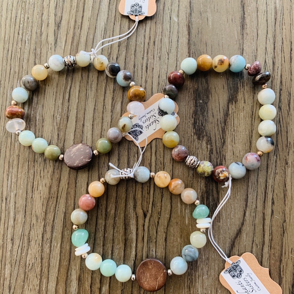 Handmade bracelets - Picture 3 of 9